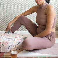 Combi: Sparrow Flight + Fancy Fan Pouf