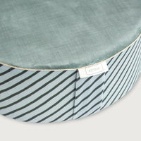 velours green pouf