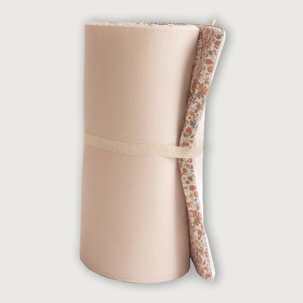 pilates mat met beige print
