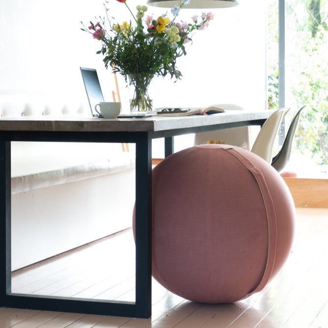 Good Sitting Deal: Pink Velvet