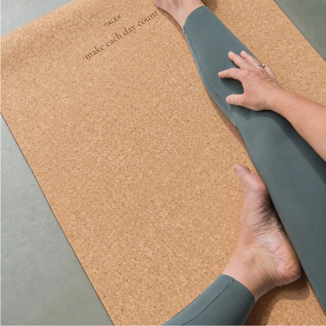 Natural Cork Yoga Mat – byAlex BomGosto
