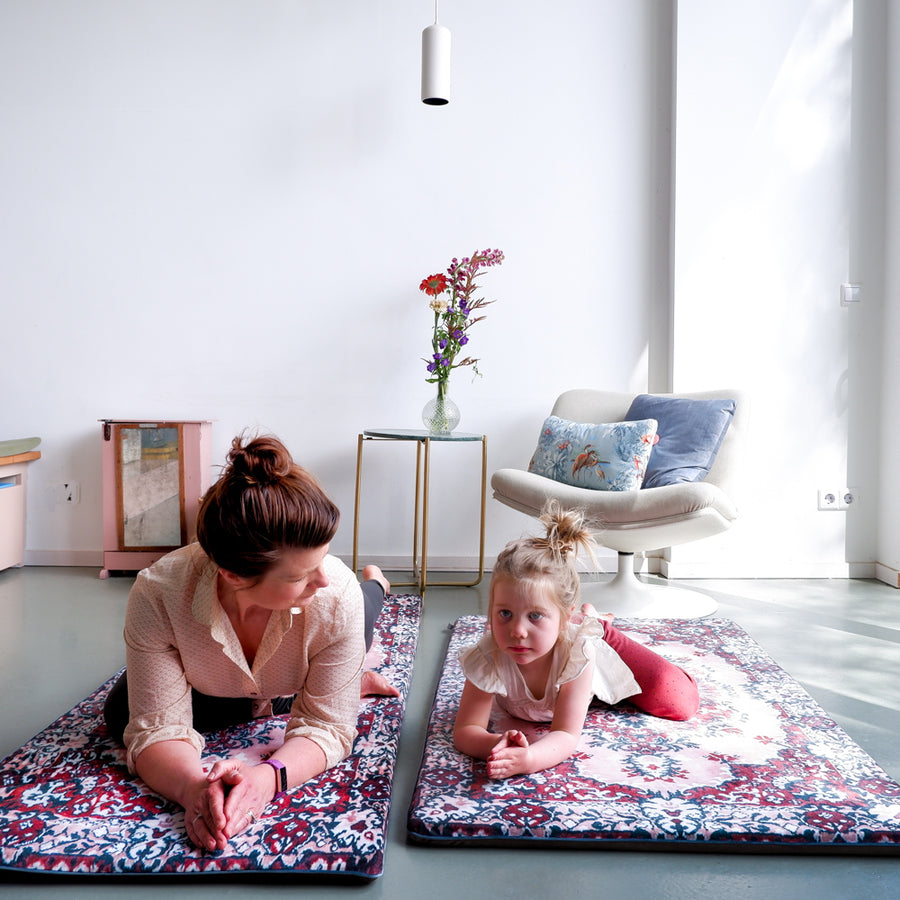 yoga mat pink pattern