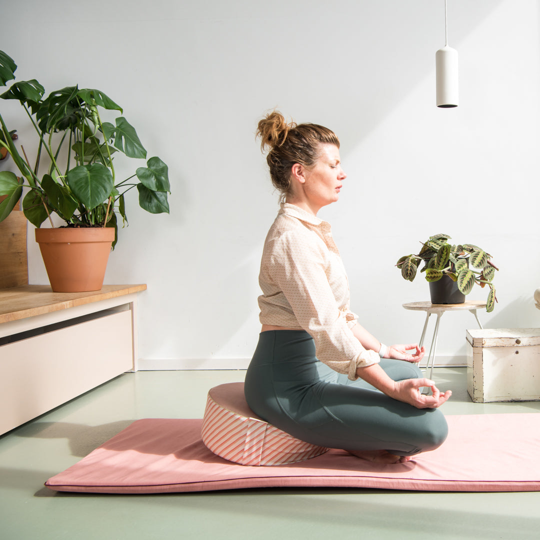 Combideal Yogamat & Pouf